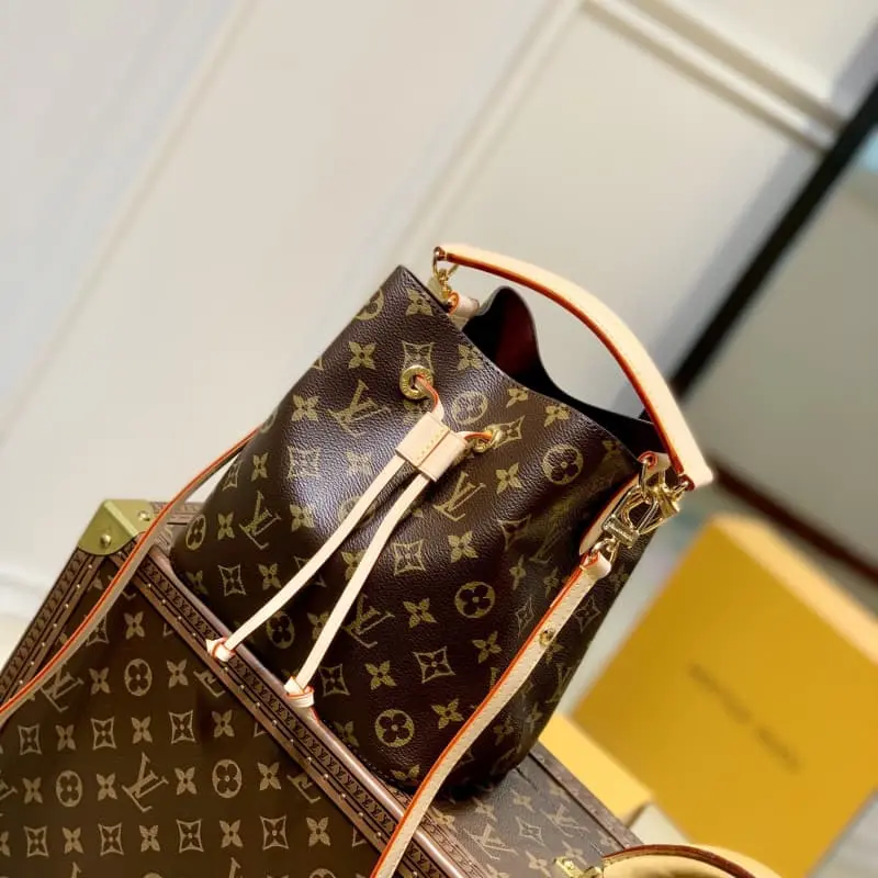 M46581 20x20x13cm High Quality Bags - Image 2