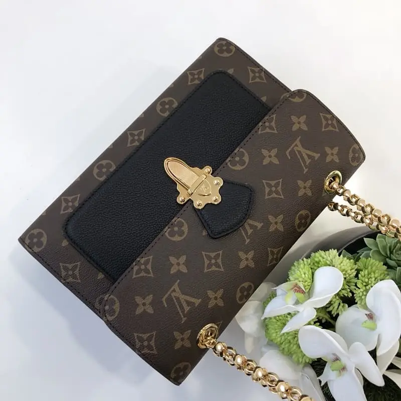 M41730 27x20x10cm High Quality Bags - Image 2