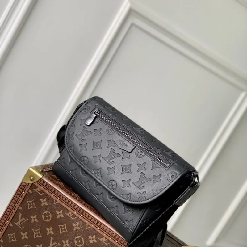 M14874 26.6x17x11cm High Quality Bags - Image 2