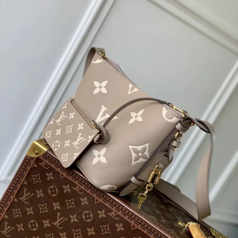 M13045 Grey 18x12x16cm High Quality Bags - Image 2