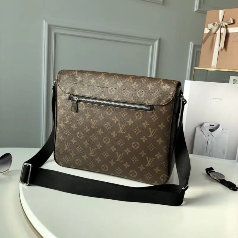 N41643 33x28x8cm High Quality Bags - Image 2