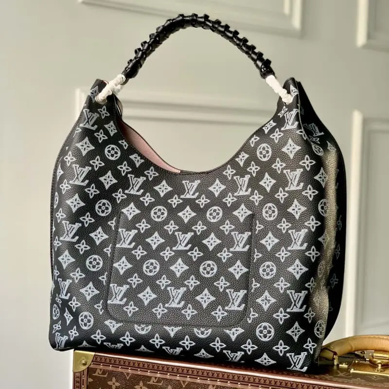 M53188 35x40x17cm High Quality Bags - Image 2