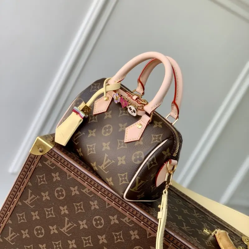 M46970 18x12.5x11cm High Quality Bags - Image 2