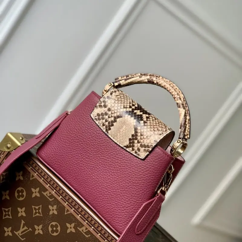 N82067 Purple 21x14x8cm High Quality Bags - Image 2