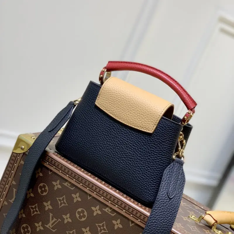 M20704 21x14x8cm High Quality Bags - Image 2