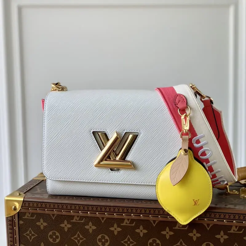 M20681 23x17x9.5cm High Quality Bags