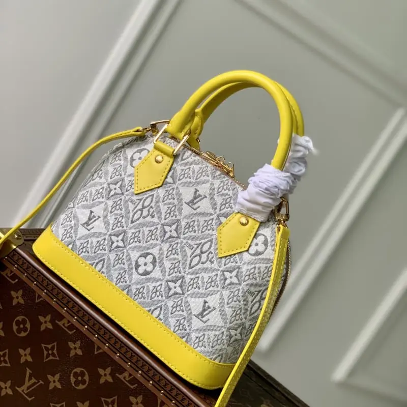 M91606 25x19x12cm High Quality Bags - Image 2