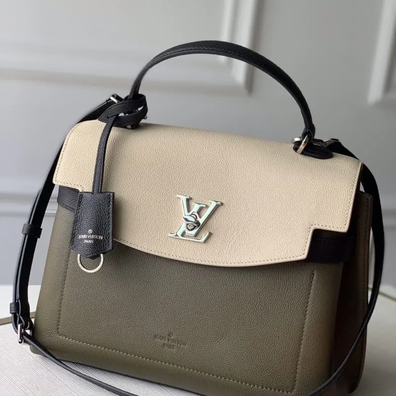 M51395 S2 31x46x17cm High Quality Bags