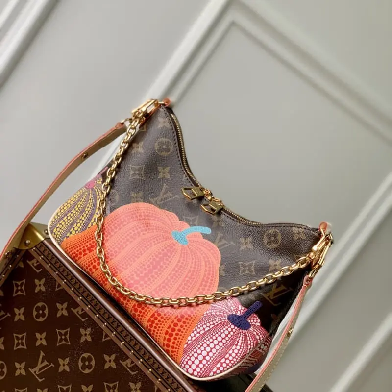 M46470 29x16x9.5cm High Quality Bags - Image 2