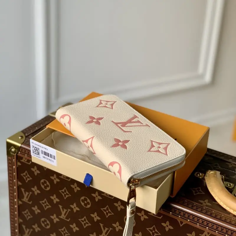 M81914 19.5x10.5x2.5cm High Quality Bags - Image 2