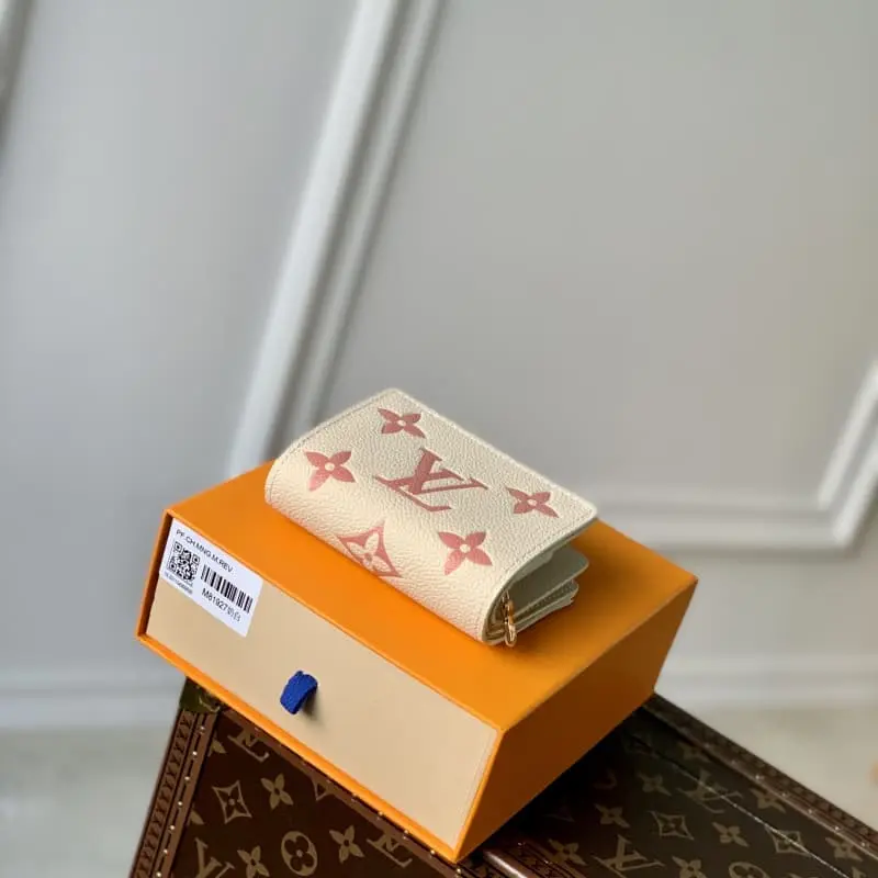 M81927 11x8.5x3.5cm High Quality Bags