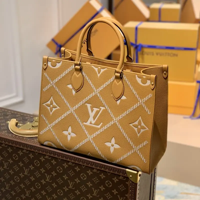 M46015 S1 35x27x14cm High Quality Bags