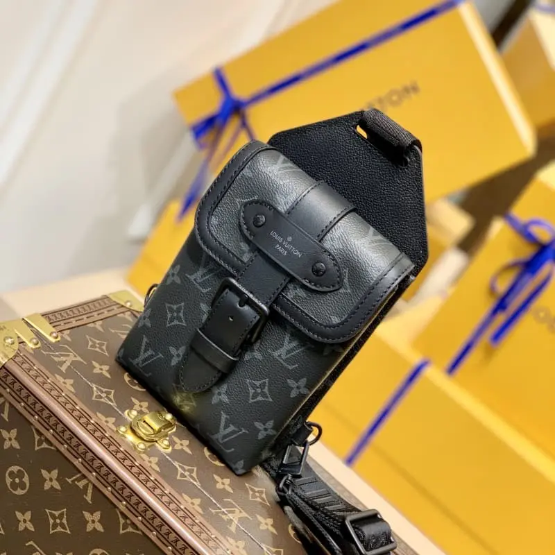 M45912 13x18x3.5cm High Quality Bags