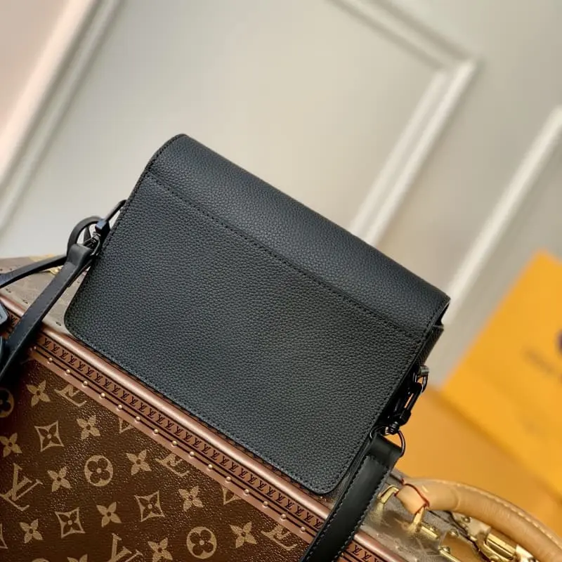 M82085 17.3x12x7cm High Quality Bags - Image 2