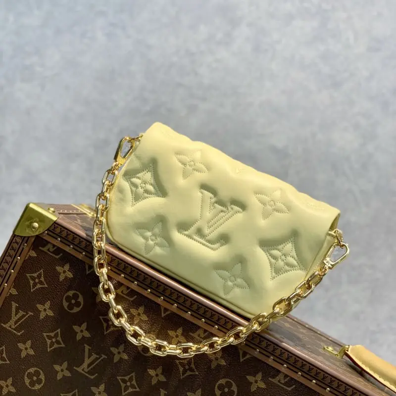 M81400 20x12x6cm High Quality Bags - Image 2