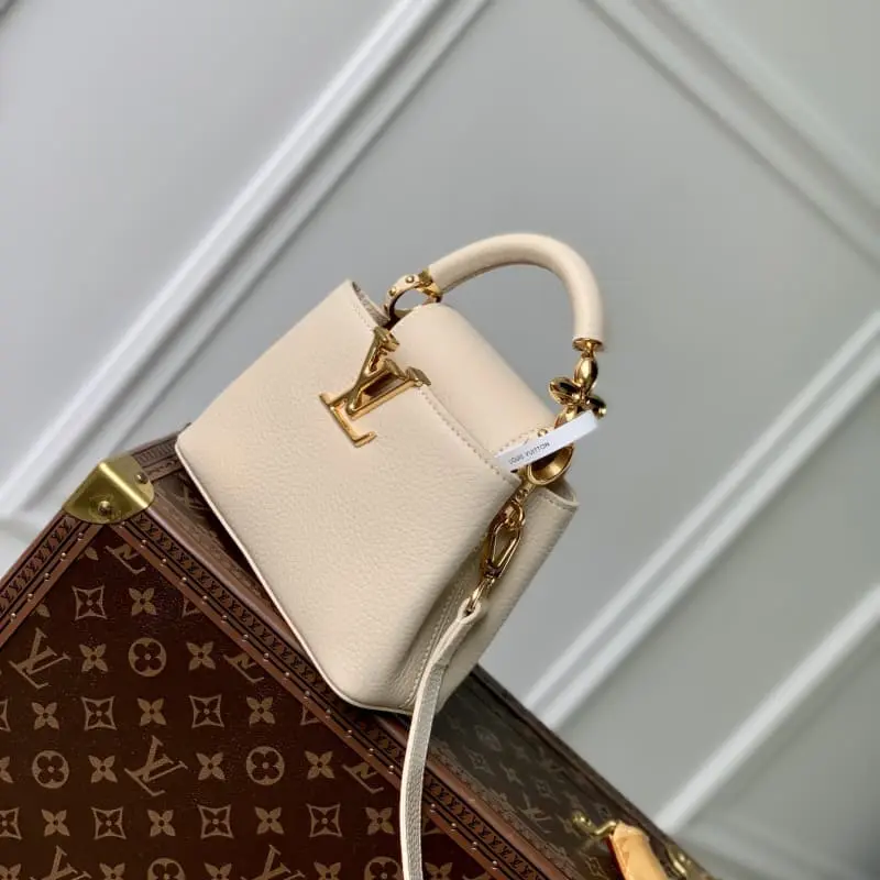 M23943 Beige 21x14x8cm High Quality Bags - Image 2