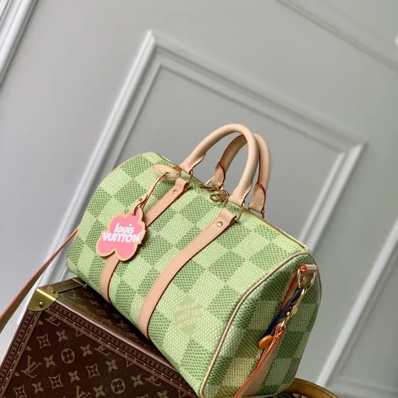 N40671 34x21x16cm High Quality Bags - Image 2