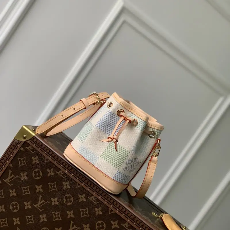 N40640 Blue Grid 13x16x10cm High Quality Bags - Image 2