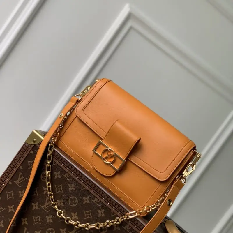 M25048 24x17x9cm High Quality Bags - Image 2