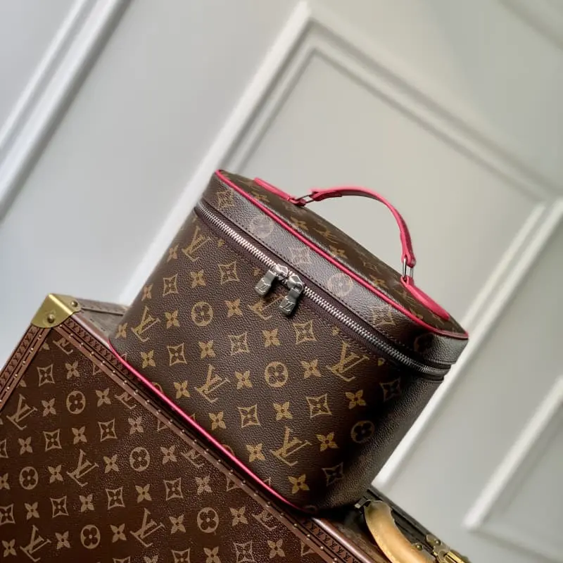 M42265 Rose Red 24x14x17cm High Quality Bags - Image 2