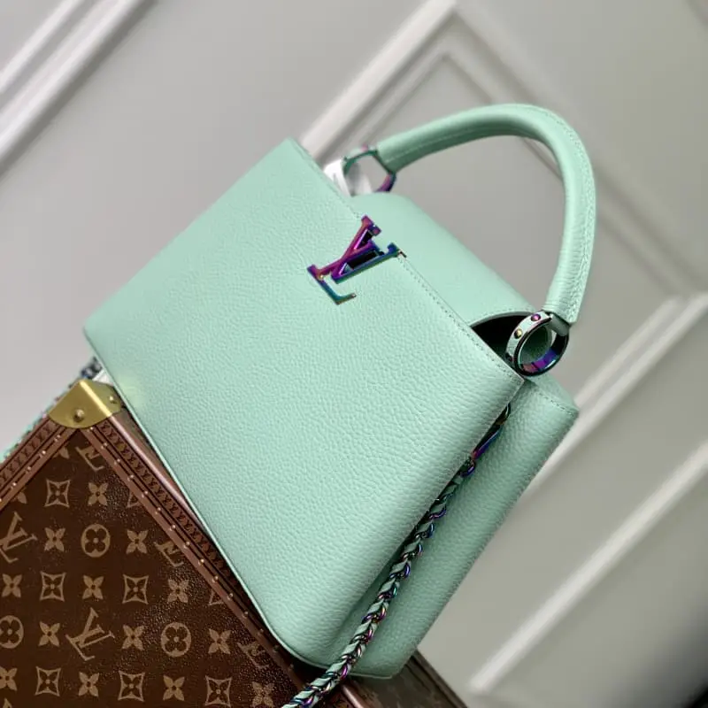 M22055 GreenMedium 31.5x20x11cm High Quality Bags - Image 2