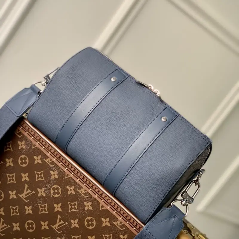 M21438 S1 27x17x13cm High Quality Bags - Image 2