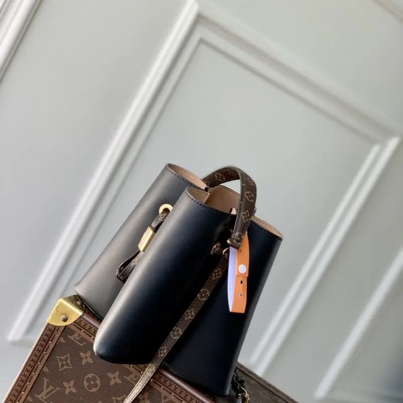 M13843 16x21x21cm High Quality Bags - Image 2