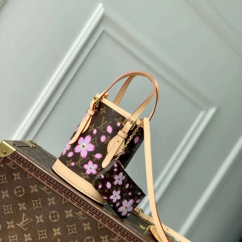 M13417 17x9x13cm High Quality Bags - Image 2