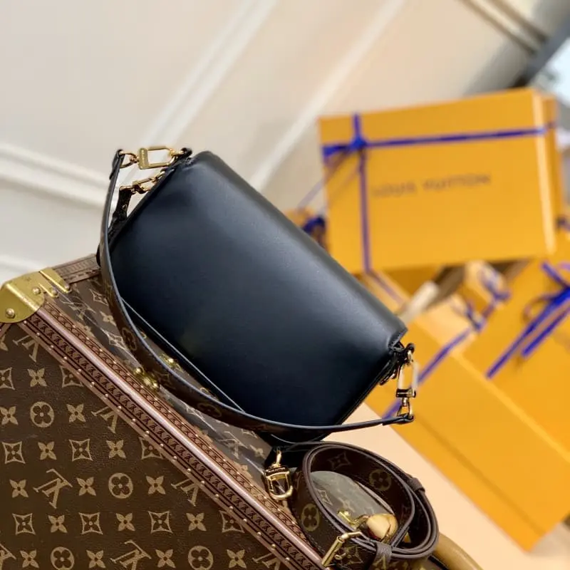 M20393 24x15x6cm High Quality Bags - Image 2