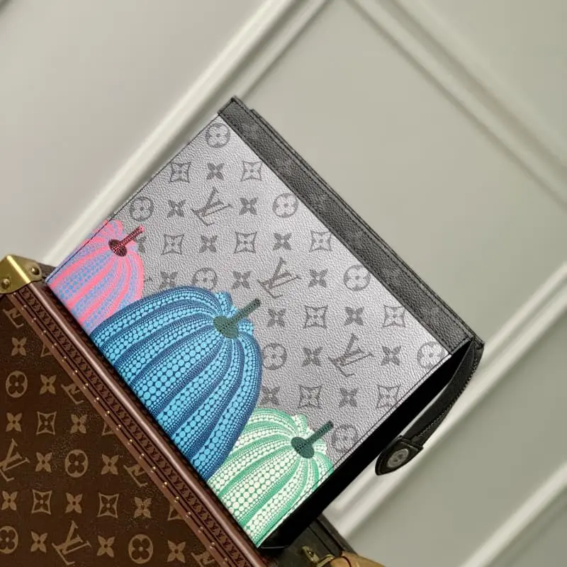 M81973 27x21x6cm High Quality Bags - Image 2