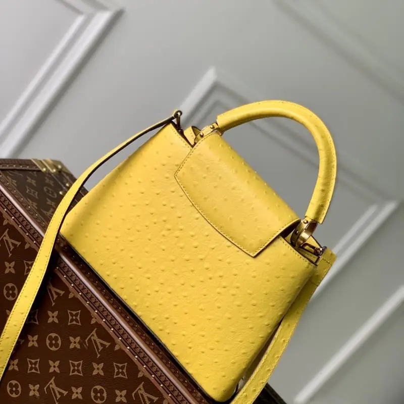 M93483 S2 27x18x9cm High Quality Bags - Image 2