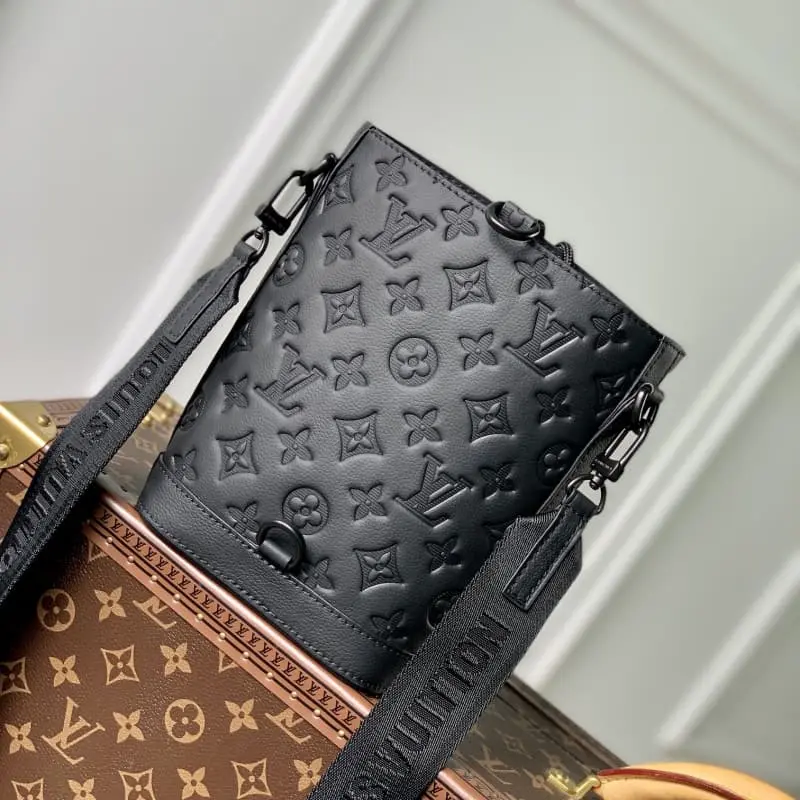 M82248 13x21x8.5cm High Quality Bags - Image 2