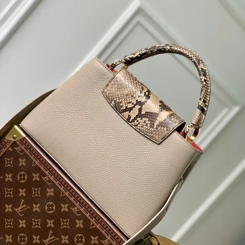 M80741 31.5x20x11cm High Quality Bags - Image 2