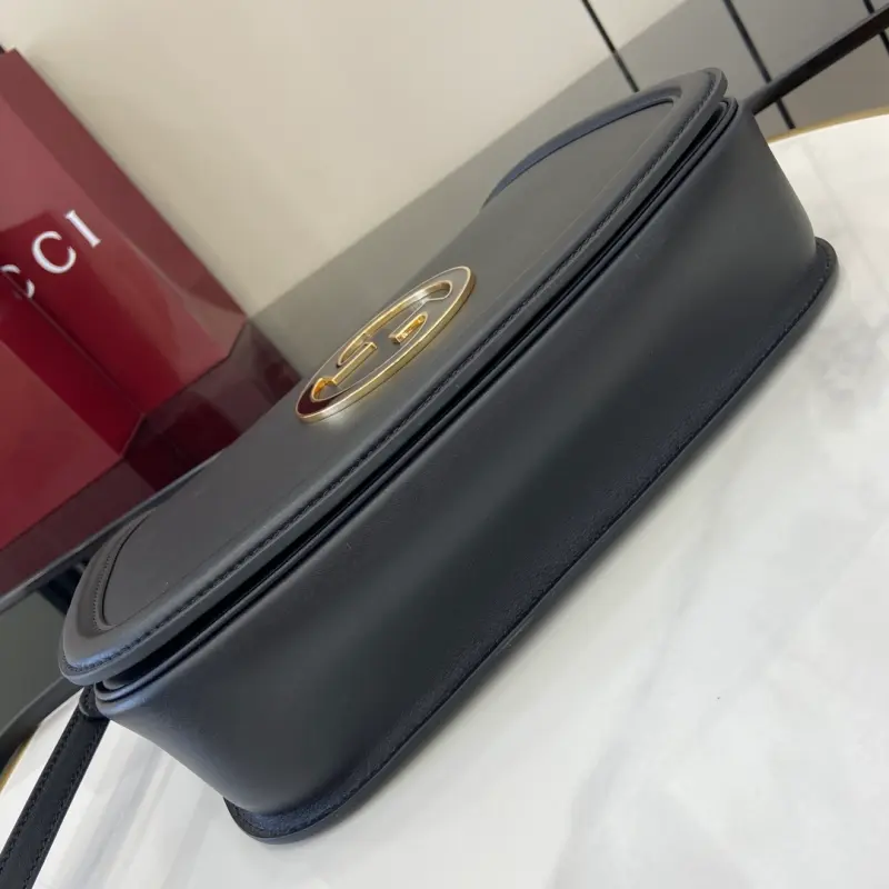 815719 CM 3 High-Quality Bags - Image 4