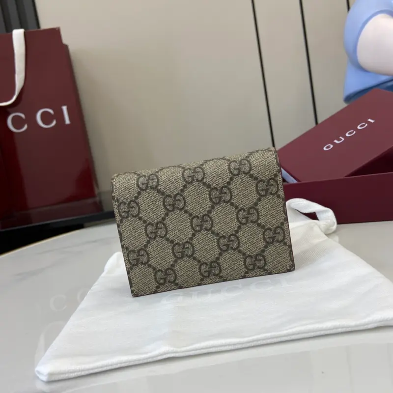 818767 CM 1 High-Quality Bags - Image 2