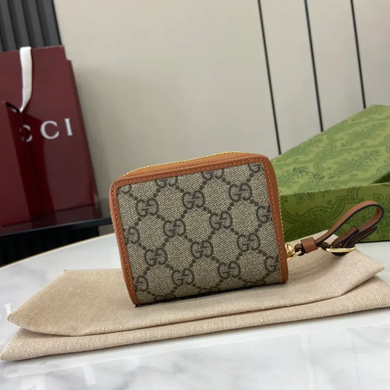 819131 CM 1 High-Quality Bags - Image 2