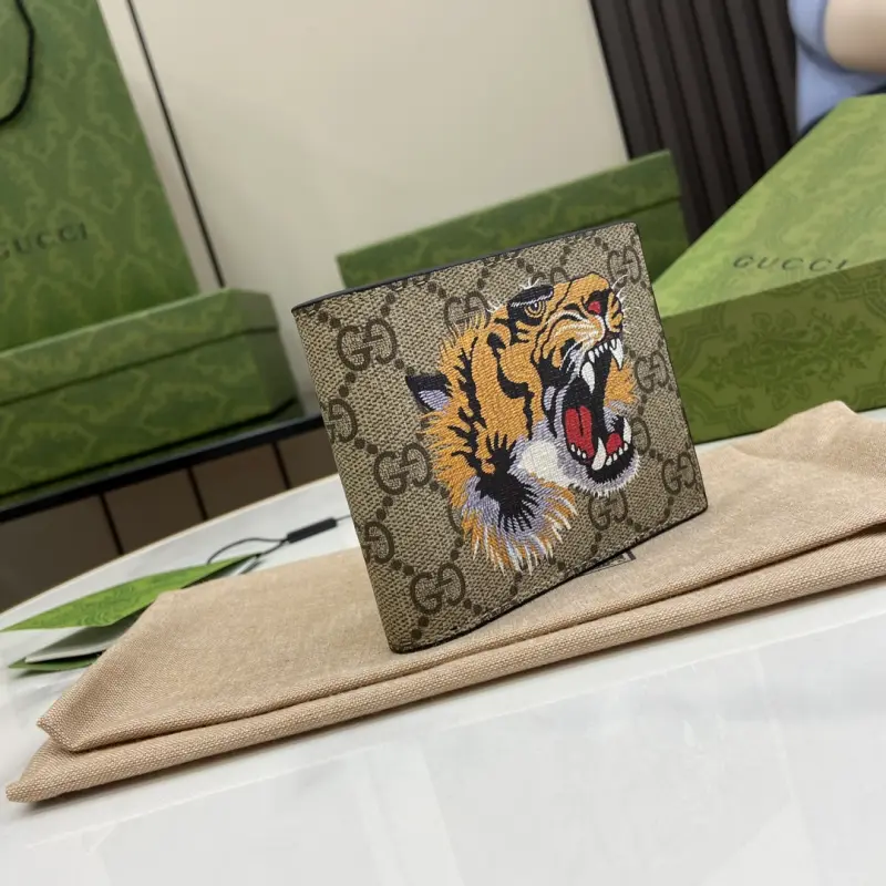 451268 CM 3 High-Quality Bags - Image 2