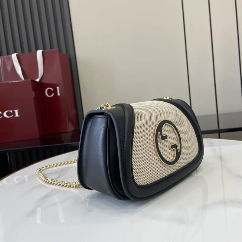 815711 CM 1 High-Quality Bags - Image 2