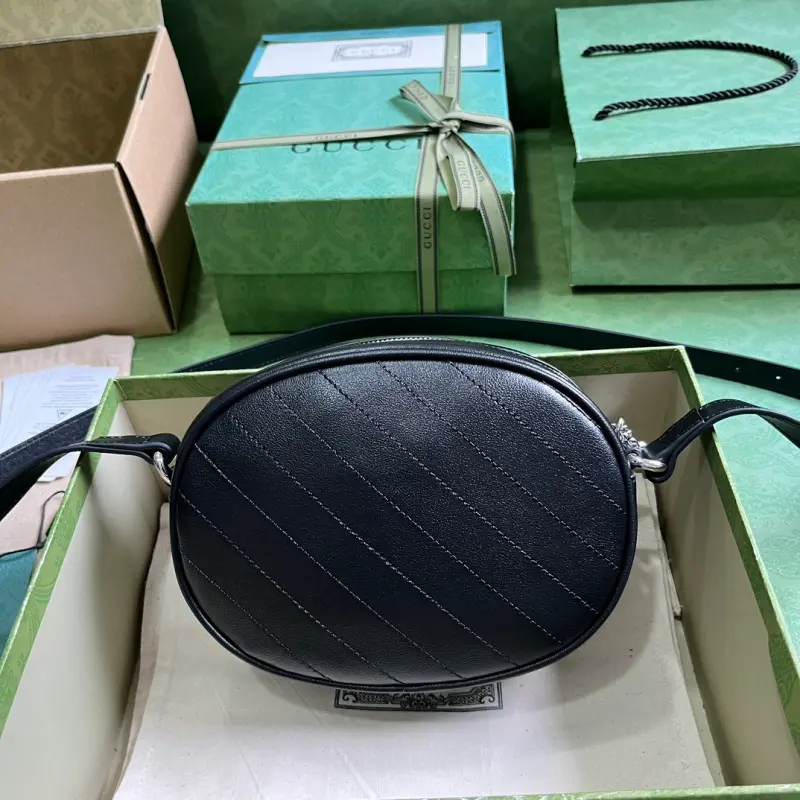 760175 CM 1 High-Quality Bags - Image 2