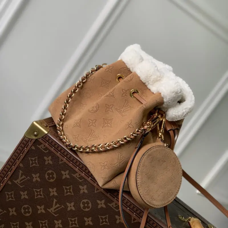 M11839 22x14x19cm High Quality Bags - Image 2