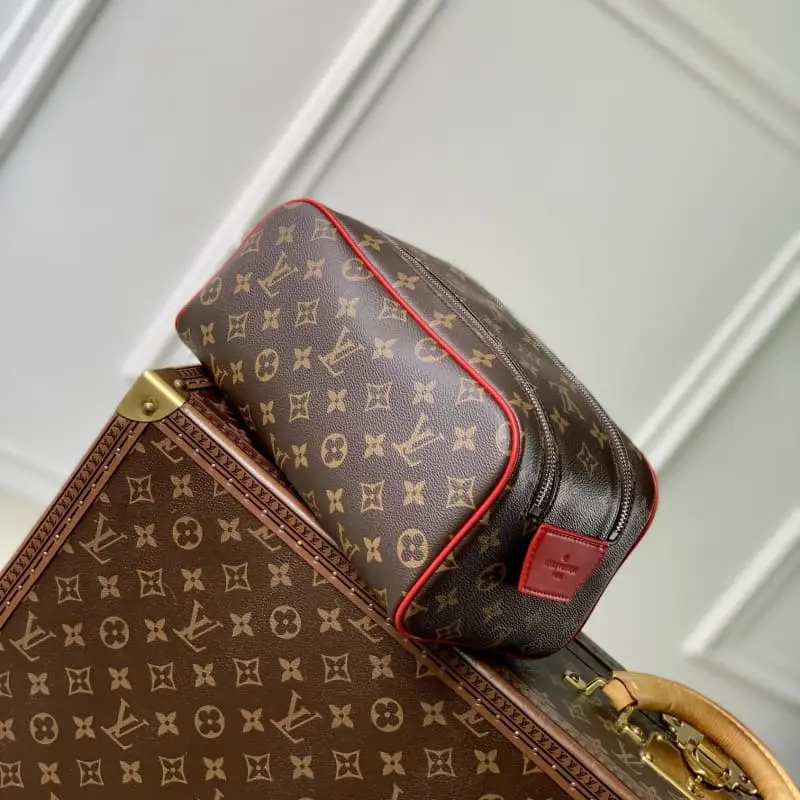 M12641 Red 28x15x16.5cm High Quality Bags - Image 2