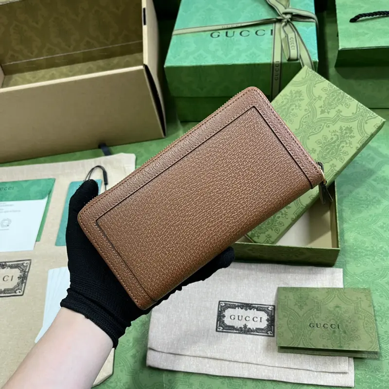 658634 CM 1 High-Quality Bags - Image 2