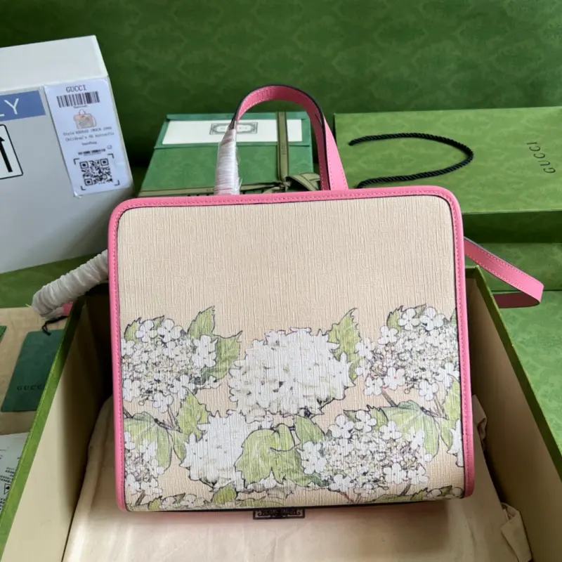 630542 CM 2 High-Quality Bags - Image 2