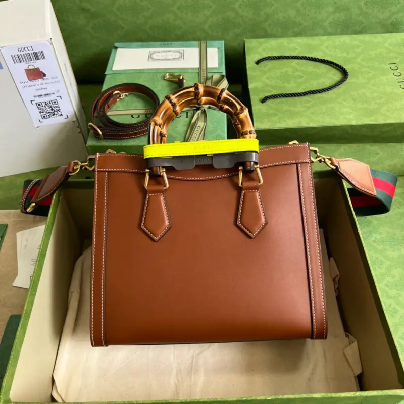 702721 CM 1 High-Quality Bags - Image 2