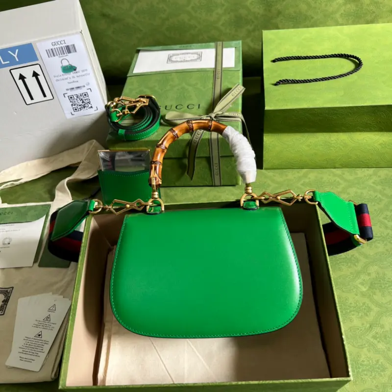 675797 CM 11 High-Quality Bags - Image 2