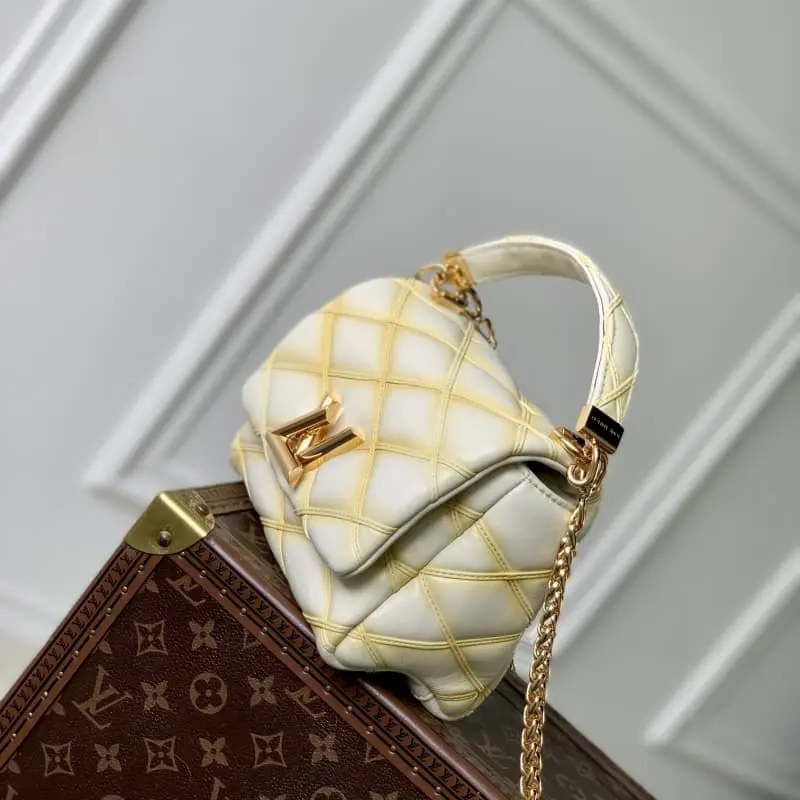 M12338 Light yellow 14x9x20cm High Quality Bags - Image 2