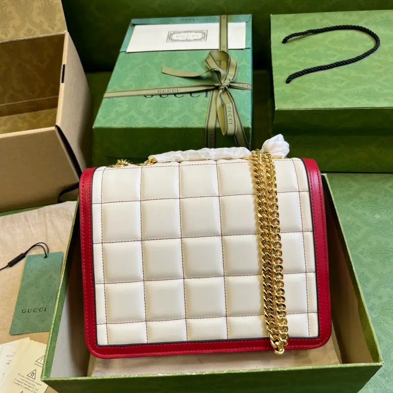 740834 CM 1 High-Quality Bags - Image 2