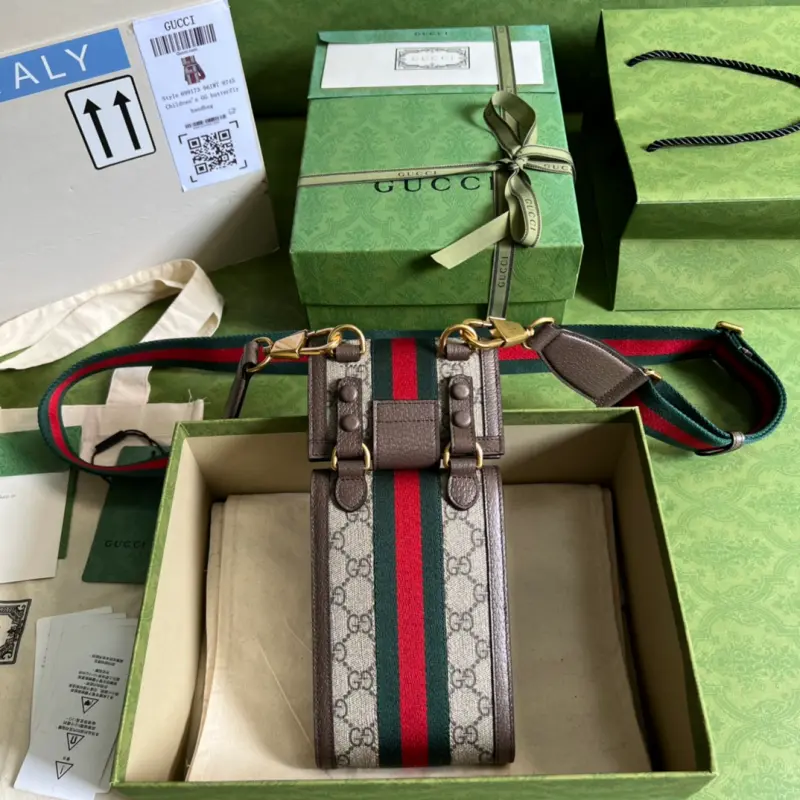 699173 CM 1 High-Quality Bags - Image 2