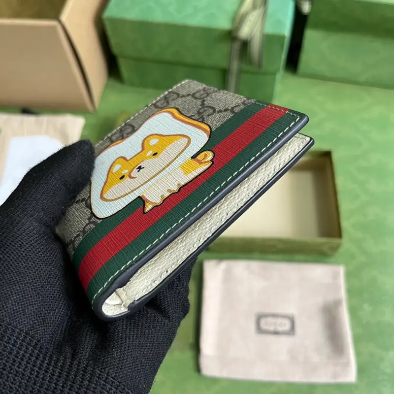 736755 CM 1 High-Quality Bags - Image 3