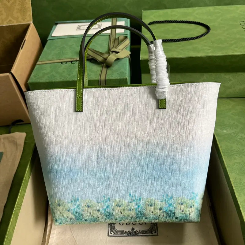 410812 CM 10 High-Quality Bags - Image 2